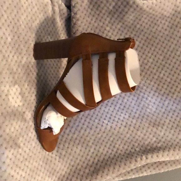 COPY - Just Fab *** Inez *** Color Cognac - Size 11 - Picture 4 of 6